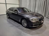 Gebraucht BMW 750 400 PS (294 kW) 2017 Sophistograu brillanteffekt Limousine