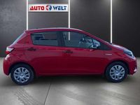 Gebraucht Toyota Yaris Hybrid Basis 101 PS (74 kW) 2019 Rot Kleinwagen