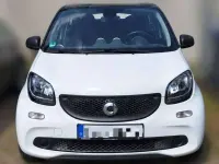Gebraucht Smart ForFour 71 PS (52 kW) 2018 Weiß Kleinwagen