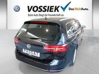 Gebraucht VW Passat Highline 150 PS (110 kW) 2018 Schwarz metallic Kombi