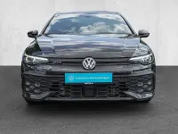 Gebraucht VW Golf VIII GTE 272 PS (200 kW) 2025 Grenadillschwarz metallic Limousine