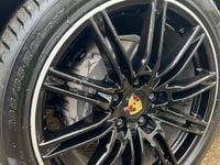 Używany Porsche Cayenne 262 KM (192 kW) 2015 Czarny SUV