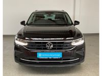 gebraucht VW Tiguan Active 1.5 TSI DSG /Pano/Navi/LED/IQDrive