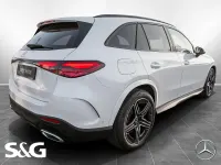 Gebraucht Mercedes GLC450 AMG 367 PS (269 kW) 2024 Manufaktur lack manufaktur opali SUV