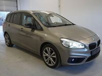 Gebraucht BMW 220 Gran Tourer Sport Line 190 PS (139 kW) 2017 Silber Van / Kleinbus