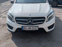 Gebraucht Mercedes GLA220 AMG line 177 PS (130 kW) 2016 Weiß SUV