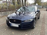 Gebraucht Jaguar XE 179 PS (131 kW) 2018 Blau Limousine