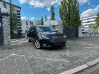 Gebraucht Ford Focus Titanium 125 PS (91 kW) 2015 Schwarz Limousine