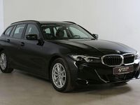 Gebraucht BMW 320 190 PS (139 kW) 2024 Saphirschwarz met. Kombi