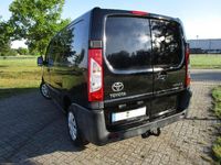 Gebraucht Toyota Proace 130 PS (95 kW) 2015 Schwarz Van / Kleinbus