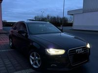 Gebraucht Audi A4 143 PS (105 kW) 2012 Schwarz Kombi