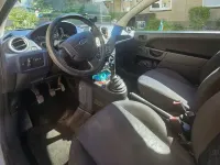 Gebraucht Ford Fiesta Ambiente 60 PS (44 kW) 2007 Silber Kleinwagen