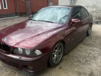 Gebraucht BMW 528 193 PS (141 kW) 1999 Violet Limousine