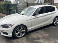 Gebraucht BMW 118 Performance 136 PS (100 kW) 2018 Weiß Kleinwagen