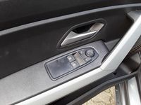 Neu Dacia Duster Essentiel 101 PS (74 kW) 2025 Grau SUV