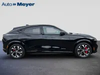 Usata Ford Mustang Mach-E 197 kW (269 CV) 2021 Nero SUV