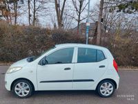 Gebraucht Hyundai i10 Classic 69 PS (50 kW) 2012 Weiß Kleinwagen