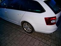 Gebraucht Skoda Octavia vRS 184 PS (135 kW) 2015 Weiß Kleinwagen