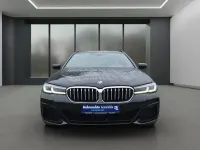 Gebraucht BMW 520 M Sport 184 PS (135 kW) 2023 Schwarz Limousine