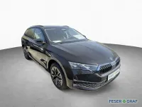 Neu Skoda Octavia 150 PS (110 kW) 2026 Black magic perleffekt Kombi