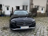 Używany Mercedes E300 320 KM (235 kW) 2021 Czarny Sedan/Limuzyna