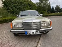 Gebraucht Mercedes 230 136 PS (100 kW) 1981 Andere farben Coupé