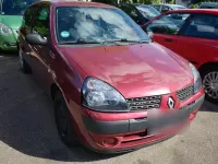 Gebraucht Renault Clio II 75 PS (55 kW) 2003 Rot Kleinwagen