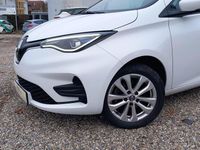 Gebraucht Renault Zoe 50 kW (69 PS) 2022 Gletscherweiss Kleinwagen