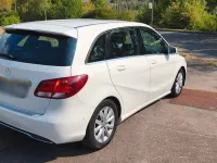 Gebraucht Mercedes B180 122 PS (89 kW) 2015 Weiß Kleinwagen