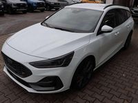 Neu Ford Focus ST 280 PS (205 kW) 2025 Frozen white Kombi
