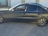 Gebraucht Mercedes E240 Avantgarde 177 PS (130 kW) 2004 Schwarz Limousine