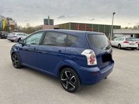 gebraucht Toyota Avensis Verso Klimaanlage,AHK,7 Sitze,Tempo,PDC