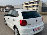 Gebraucht VW Polo Trendline 60 PS (44 kW) 2014 Weiß Limousine