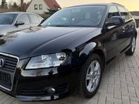 Gebraucht Audi A3 Ambiente 102 PS (75 kW) 2010 Schwarz metallic Limousine