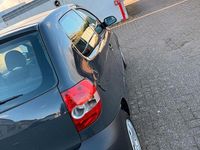 Gebraucht VW Fox 54 PS (39 kW) 2005 Grau Kleinwagen