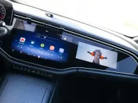Second-hand Mercedes E300 AMG 313 CP (230 kW) 2025 Alb Berlinǎ