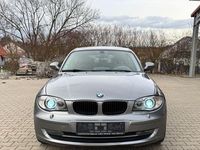 Gebraucht BMW 116 122 PS (89 kW) 2010 Grau Kleinwagen