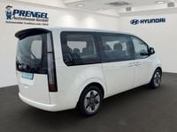 Gebraucht Hyundai Staria Trend 224 PS (164 kW) 2024 Creamy white Van / Kleinbus
