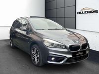 Gebraucht BMW 218 Sport Line 150 PS (110 kW) 2017 Mineralgrau metallic Van / Kleinbus