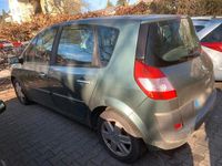 Gebraucht Renault Clio 100 PS (73 kW) 2004 Grün Kleinwagen