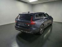 Gebraucht Volvo V60 Core 349 PS (256 kW) 2023 Blau Kombi
