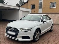 Gebraucht Audi A3 Comfort 150 PS (110 kW) 2017 Weiß Limousine