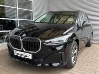 Gebraucht BMW 230e Active Tourer Efficient Dynamics 326 PS (239 kW) 2025 Schwarz uni Van / Kleinbus
