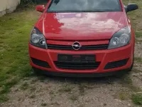 Gebraucht Opel Astra 105 PS (77 kW) 2005 Rot Kleinwagen