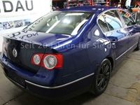 Gebraucht VW Passat Highline 150 PS (110 kW) 2005 Blau metallic Limousine