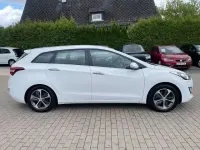 Second-hand Hyundai i30 Style 136 CP (100 kW) 2015 Alb Break