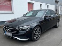 Gebraucht Mercedes E220 Avantgarde 194 PS (142 kW) 2020 Schwarz Limousine
