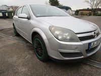 Gebraucht Opel Astra Edition 125 PS (91 kW) 2005 Silber Limousine