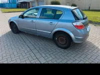 Gebraucht Opel Astra 105 PS (77 kW) 2005 Silber Kleinwagen