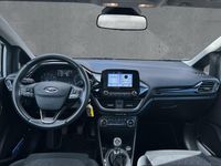 Usata Ford Fiesta Active 101 CV (74 kW) 2018 Argento Utilitaria